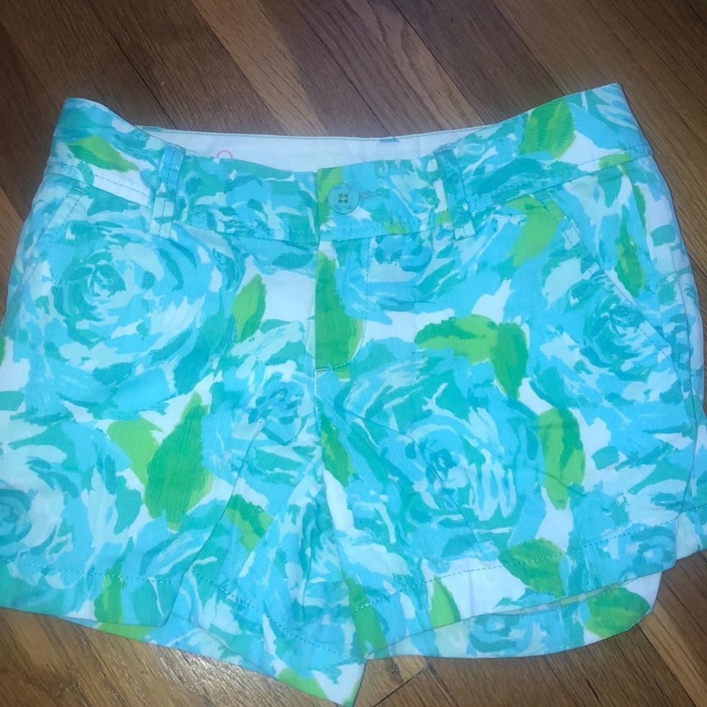 Like new Lilly shorts!